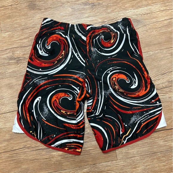 Vintage Nike Silver Tag Swim Trunks Swirl Pattern - Picture 3 of 4